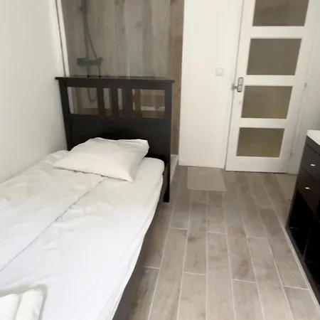 Coliving Marais Homestay *